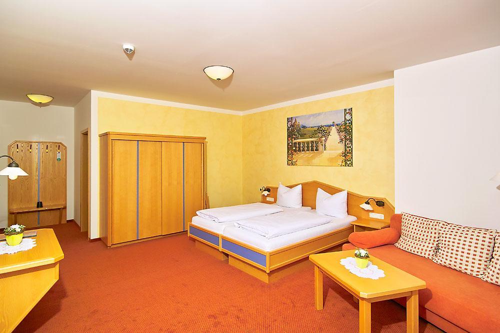 Landhotel Wiesbauer Füssen Buitenkant foto